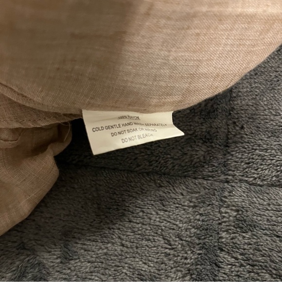 Princess Polly Ruffled Dress - Picture 11 of 13